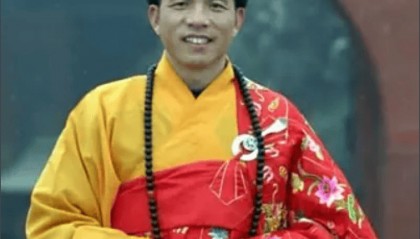 印乐法师任少林寺住持，此前任白马寺方丈20年