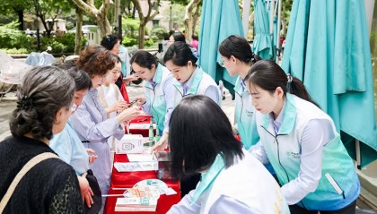 农行上海市分行开展养老金融服务“进社区”活动