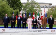 回美国第四天，美财长没了在北京时的态度，扬言要限制中国囤油