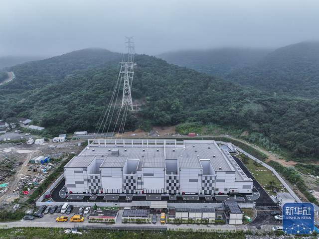 浙江舟山：跨海联网输变电工程投运