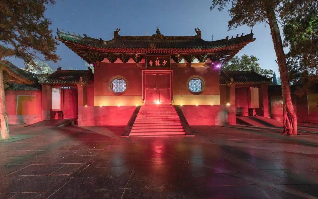 少林寺的商业版图：一座千年古刹的财富密码
