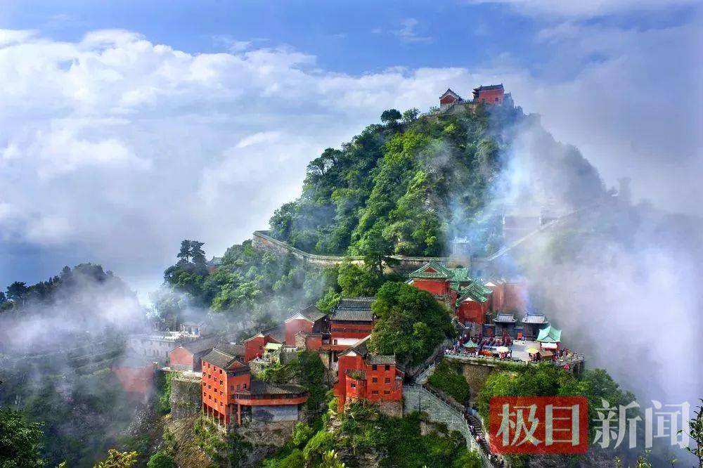 武当山向全国青少年发出邀请，“用英语讲好武当故事”才艺大赛启动