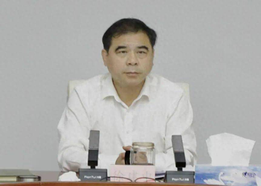 武功山书记徐建中，主动交代问题