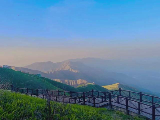 江西萍乡旅游，武功山必须安利给您！